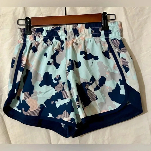 Light Blue Camo Athletic Works Shorts XL - Picture 1 of 4
